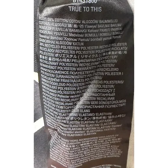 Volcom Frochickie Stripe Mini Skirt Womens 14W Black White Zip Front NWT New - Picture 9 of 10